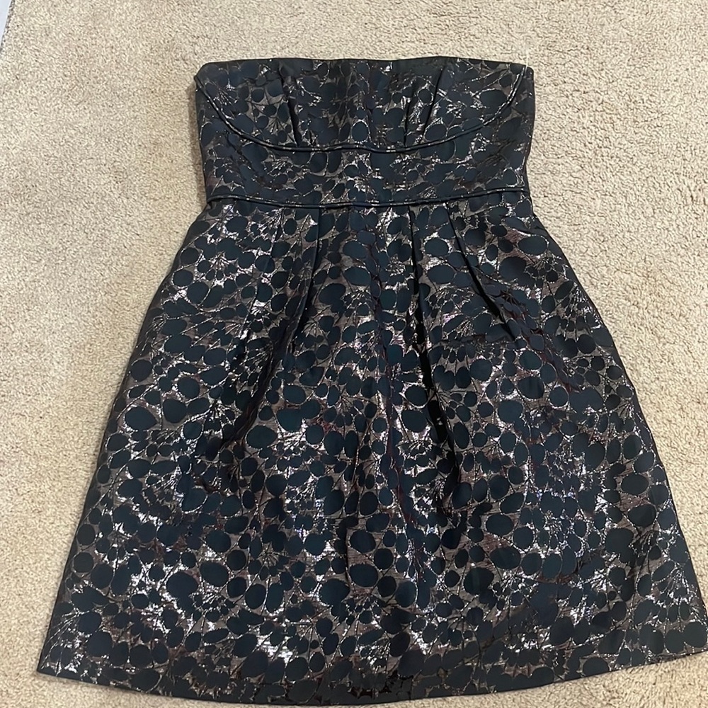 Beautiful BCBG Max Azria dress size 8 perfect for an occasion!!!